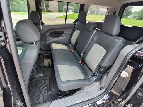 Used 2021 Ford Transit Connect XL image 18