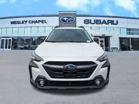 Used 2025 Subaru Outback image 8