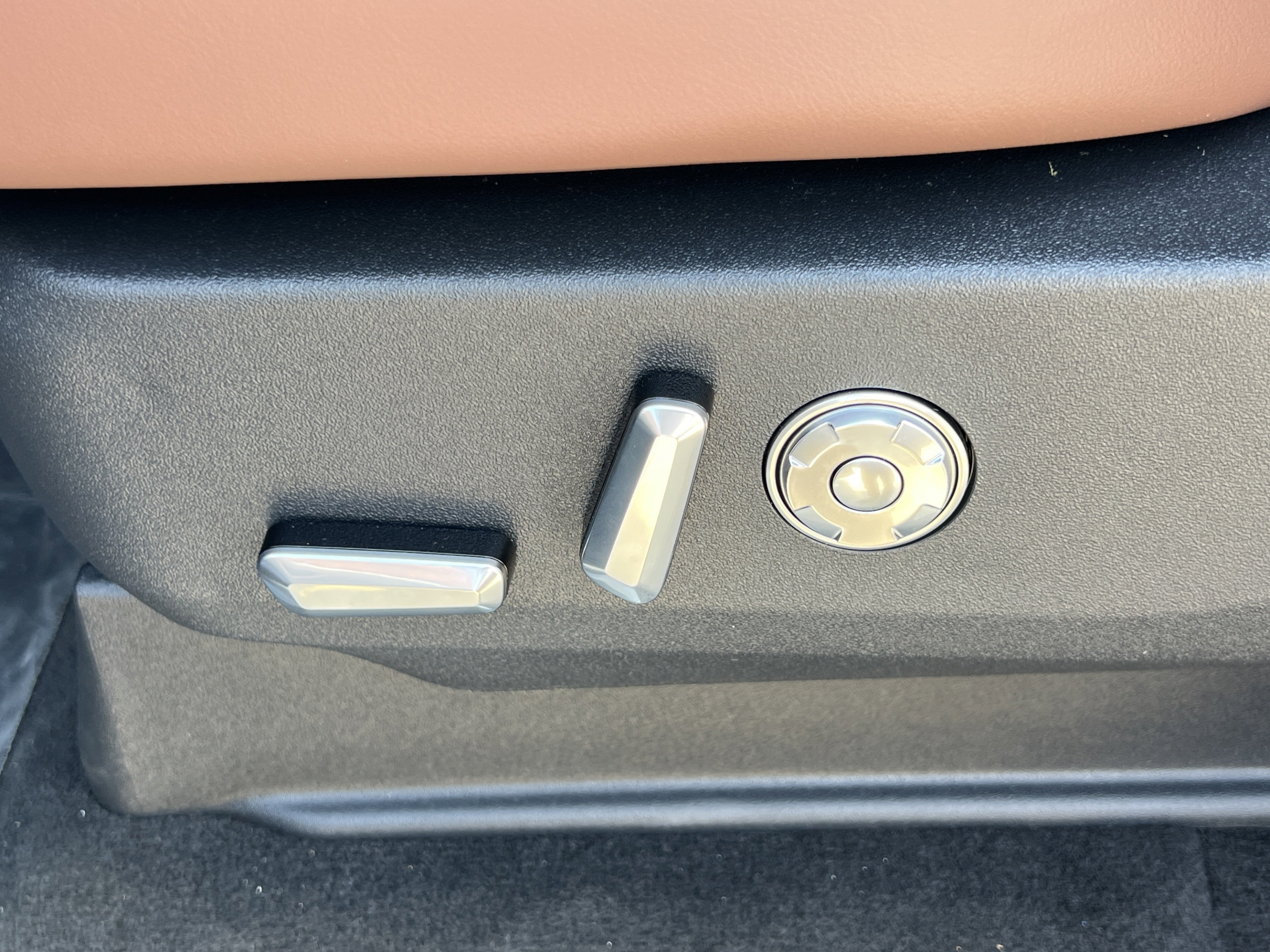 New 2027 Lincoln Navigator Reserve AWD/4WD image 33