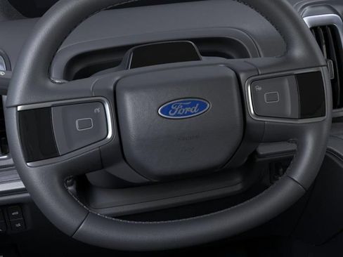 New 2026 Ford Expedition Platinum w/ Driver's Package AWD/4WD image 13