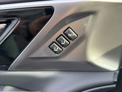 Certified 2025 Subaru Outback Limited image 43