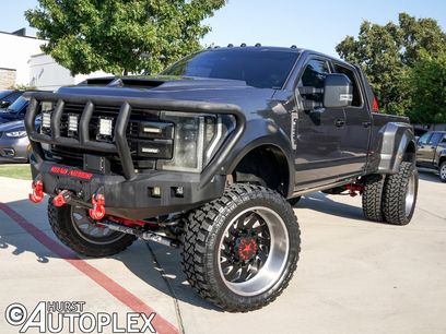 Used 2017 Ford F350 Platinum w/ Platinum Ultimate Package
