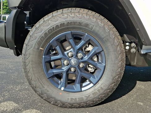 New 2026 Jeep Wrangler Unlimited Sport AWD/4WD image 5