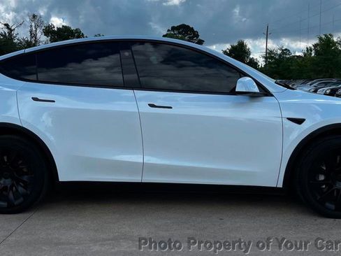 Used 2023 Tesla Model Y Long Range AWD/4WD image 5