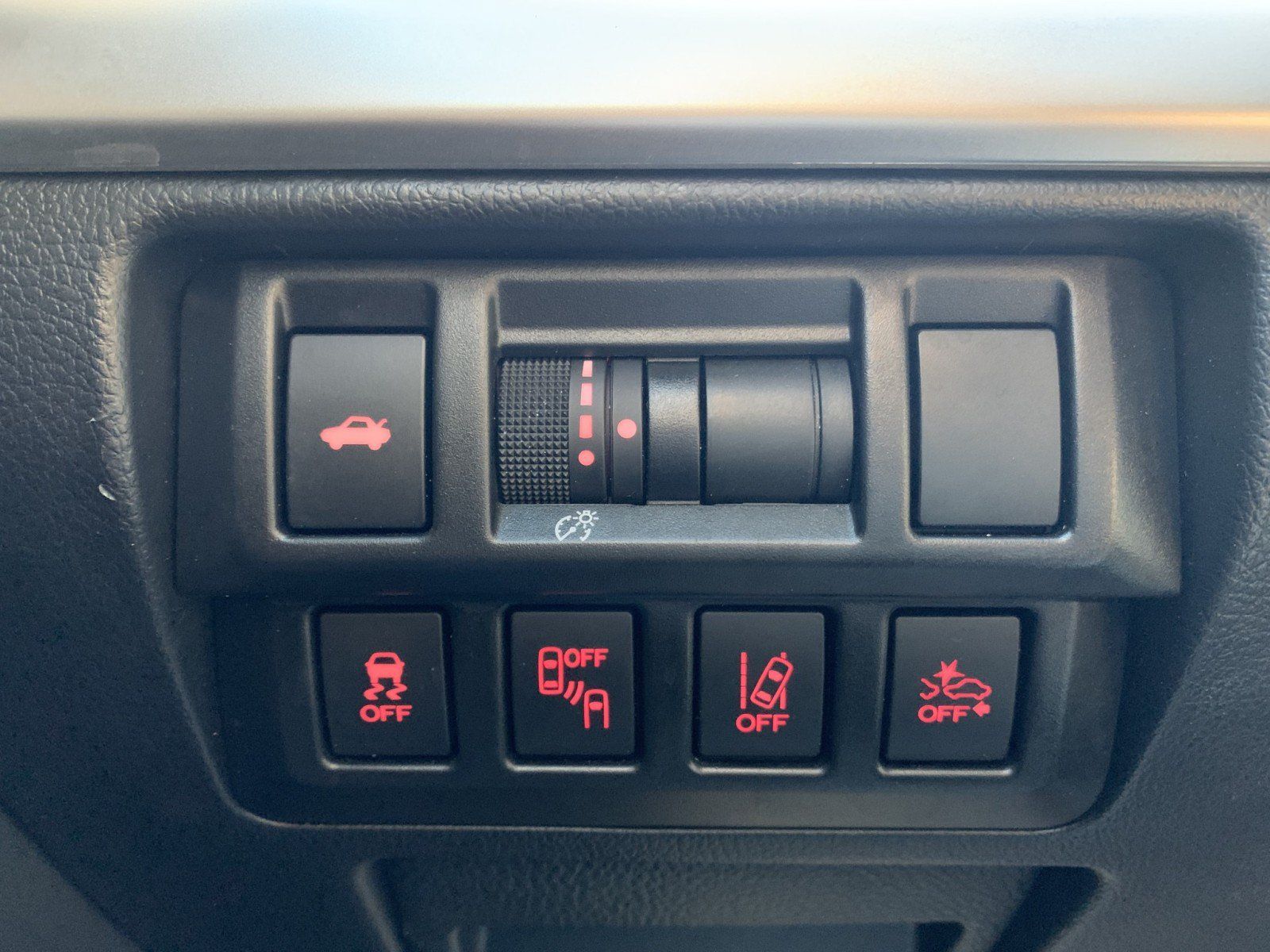 Used 2019 Subaru Legacy 3.6R Limited AWD/4WD image 13