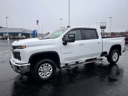 Used 2025 Chevrolet Silverado 2500 LT w/ Convenience Package image 1