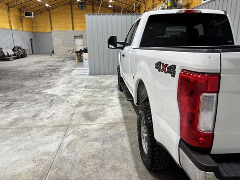 Used 2019 Ford F250 XL w/ XL Value Package AWD/4WD image 9