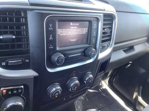 Used 2021 RAM 1500 Classic SLT AWD/4WD image 16