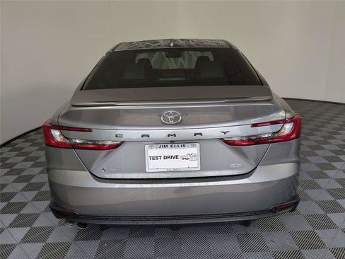 Certified 2025 Toyota Camry SE w/ Convenience Package FWD image 6