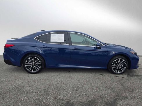 Used 2026 Toyota Camry XLE image 2