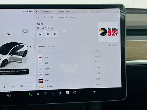 Used 2023 Tesla Model 3 Standard Range image 19