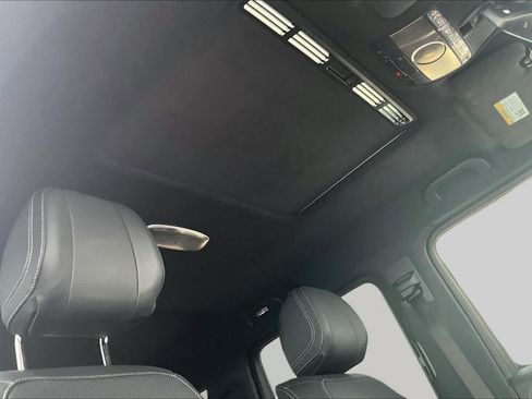 Used 2025 Mercedes-Benz G 550 image 14