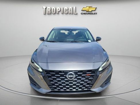 Used 2024 Nissan Altima 2.5 SR FWD image 8