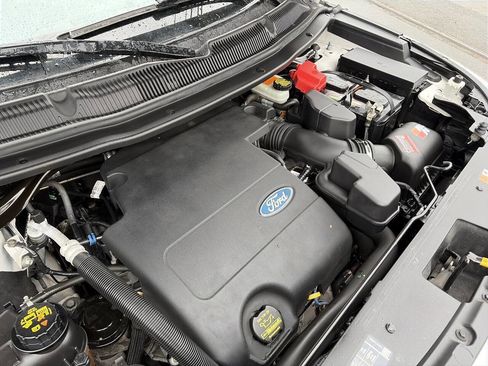 Used 2013 Ford Explorer Limited image 18