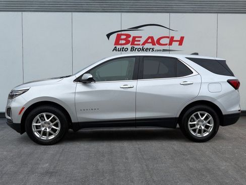 Used 2022 Chevrolet Equinox LT FWD image 7