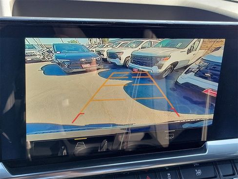 New 2026 Chevrolet Silverado 1500 LT image 9