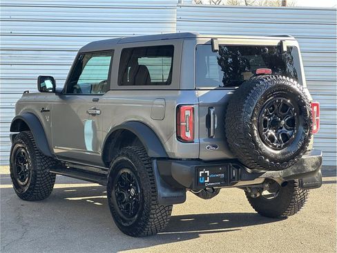 Used 2021 Ford Bronco Wildtrak image 3