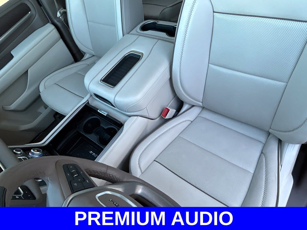 Used 2024 GMC Yukon XL Denali w/ Denali Reserve Package AWD/4WD image 19