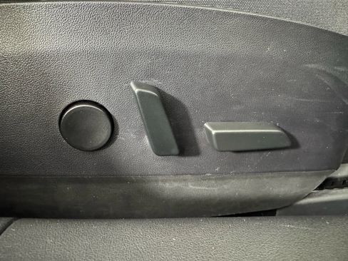 Used 2020 Tesla Model 3 Long Range image 33