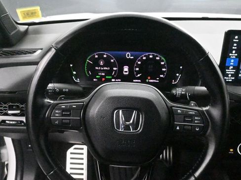 Used 2023 Honda Accord Sport image 9