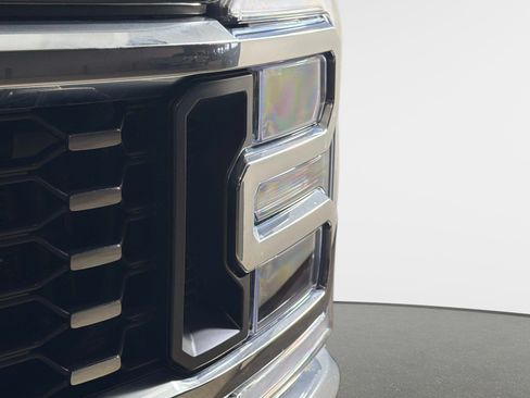 Used 2024 Ford F450 Lariat w/ Lariat Ultimate Package AWD/4WD image 9