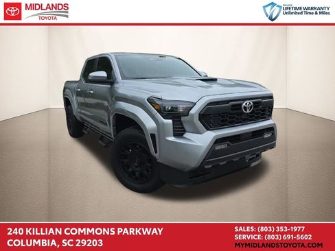 Used 2024 Toyota Tacoma TRD Sport image 1