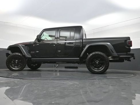Used 2022 Jeep Gladiator Rubicon w/ Dual Top Group AWD/4WD image 30