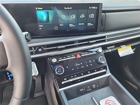 New 2025 Hyundai Santa Fe SEL image 18