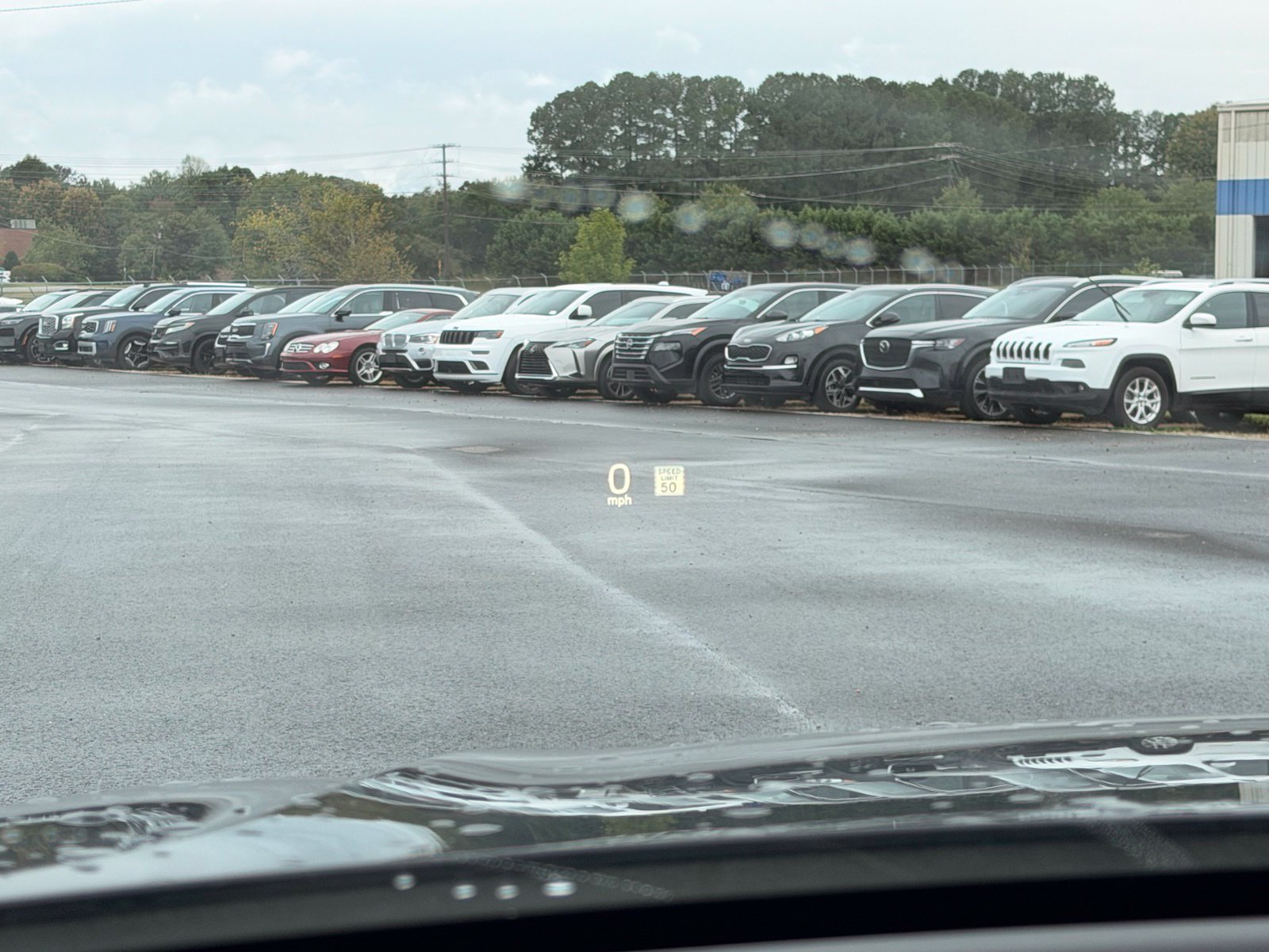 Used 2019 Volvo XC60 T5 Momentum w/ Multimedia Package AWD/4WD image 40