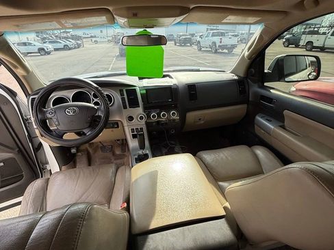 Used 2008 Toyota Sequoia SR5 image 15