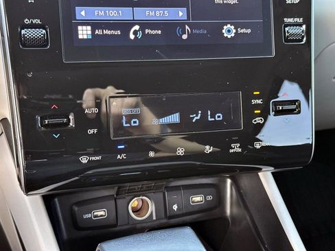 Used 2022 Hyundai Tucson SEL w/ Convenience Package image 23