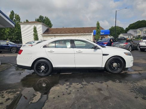Used 2017 Ford Taurus Police Interceptor AWD w/ Ready For The Road Package image 12