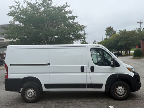 Used 2023 RAM ProMaster 2500 FWD image 6