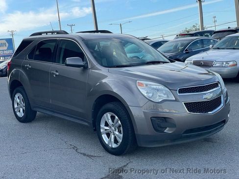 Used 2011 Chevrolet Equinox LT w/ Driver Convenience Package FWD image 4