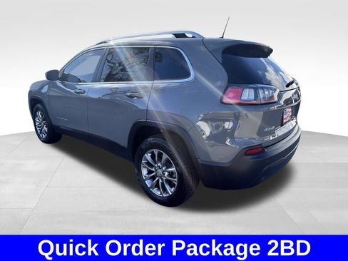 Used 2020 Jeep Cherokee Latitude Plus w/ Comfort/Convenience Group image 6