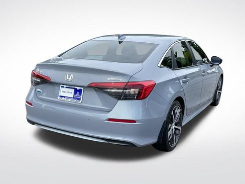 Used 2024 Honda Civic Touring image 6