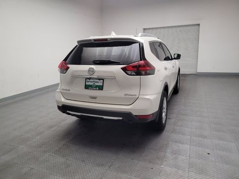 Used 2019 Nissan Rogue SV AWD/4WD image 7