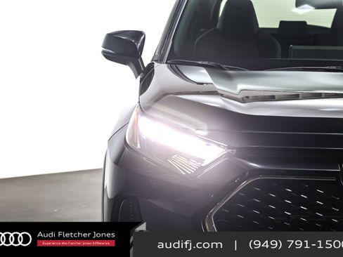 Used 2025 Toyota RAV4 SE image 14