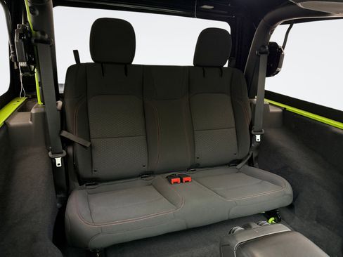 Used 2021 Jeep Wrangler Rubicon image 19