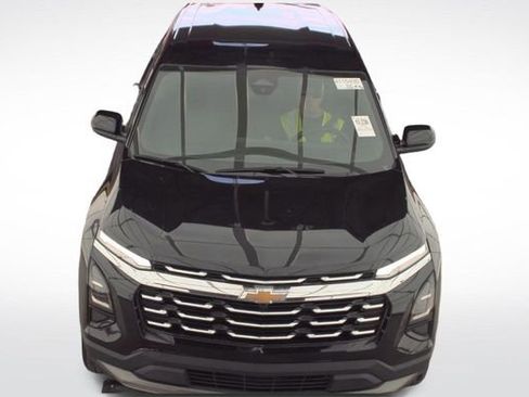 Used 2025 Chevrolet Equinox LT AWD/4WD image 7