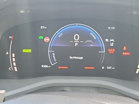 Used 2026 Toyota Camry SE FWD image 32