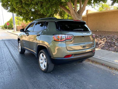Used 2018 Jeep Compass Sport AWD/4WD image 69