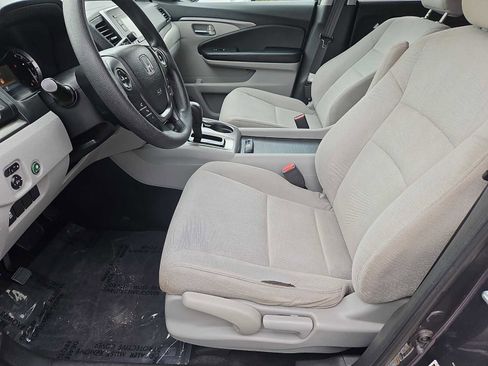 Used 2016 Honda Pilot LX image 25