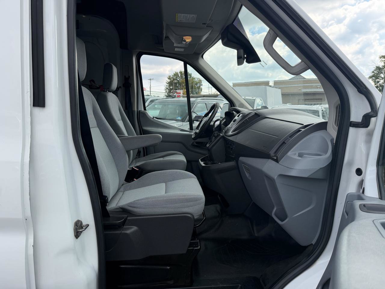 Used 2015 Ford Transit 250 148 Medium Roof w/ Exterior Upgrade Package RWD image 15
