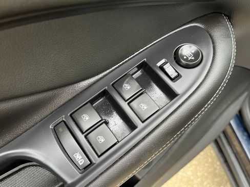 Used 2020 Buick Envision Essence w/ Experience Buick Package image 7