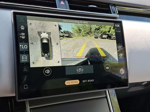 Certified 2026 Land Rover Range Rover Velar S AWD/4WD image 24