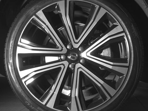 Used 2023 Volvo XC60 B6 Ultimate AWD/4WD image 24
