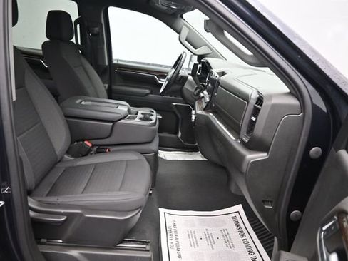 Used 2023 GMC Sierra 1500 Elevation AWD/4WD image 7