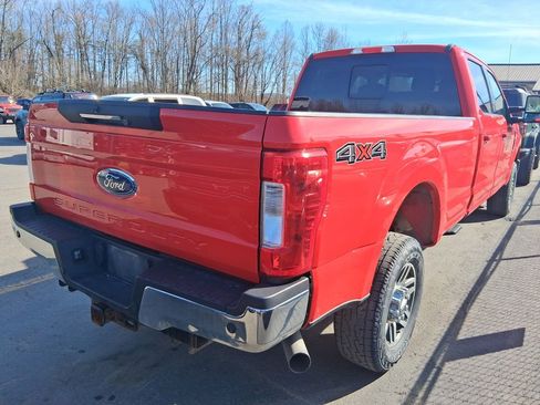 Used 2018 Ford F250 Lariat w/ Lariat Ultimate Package AWD/4WD image 4