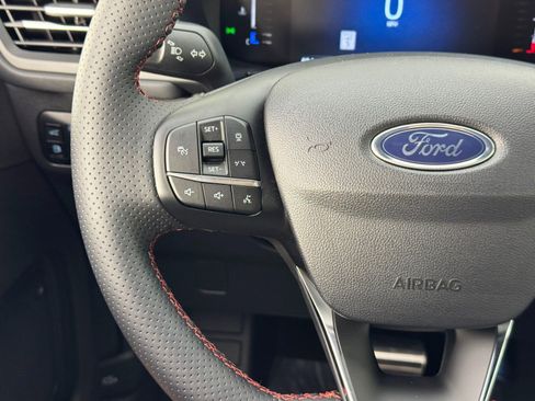 Used 2024 Ford Escape ST-Line Select w/ Tech Pack #1 image 19